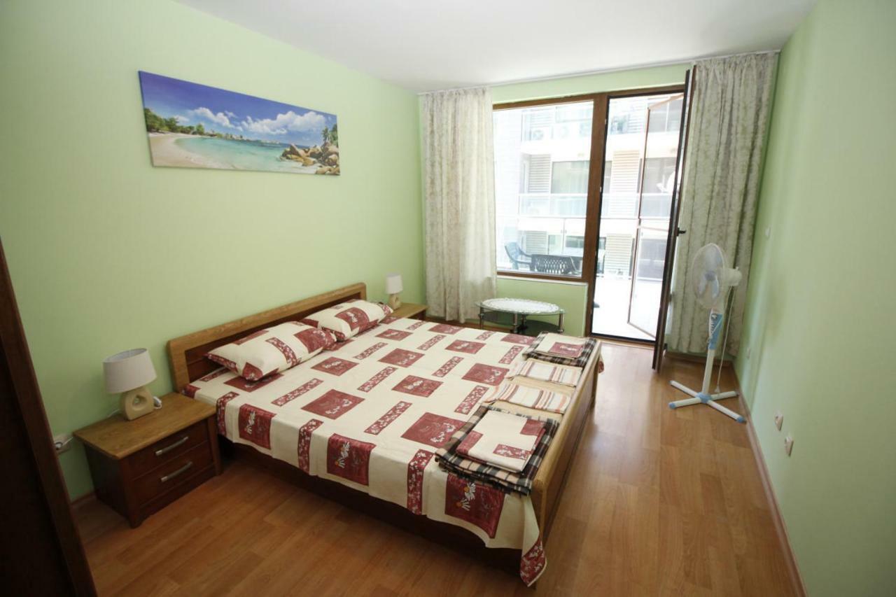 Apartment Rosi Pomorie Exterior foto